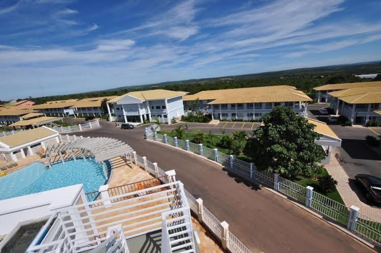 Thermas Lacqua Diroma Com Piscina De Ondas Gratis 24Horas Caldas Novas Kültér fotó