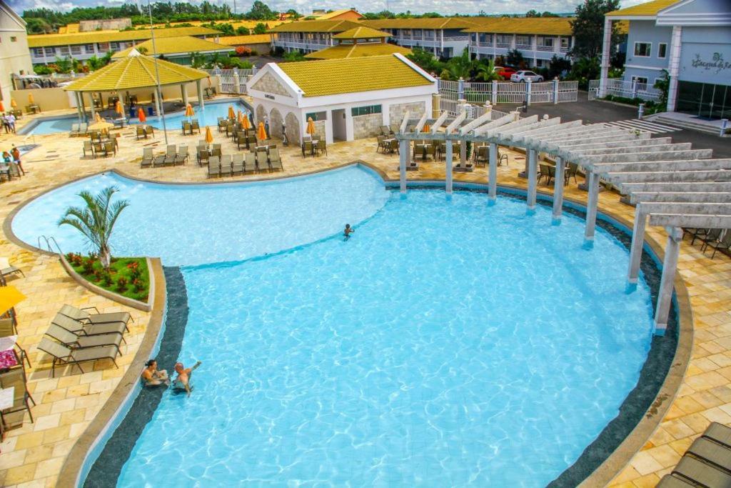 Thermas Lacqua Diroma Com Piscina De Ondas Gratis 24Horas Caldas Novas Kültér fotó